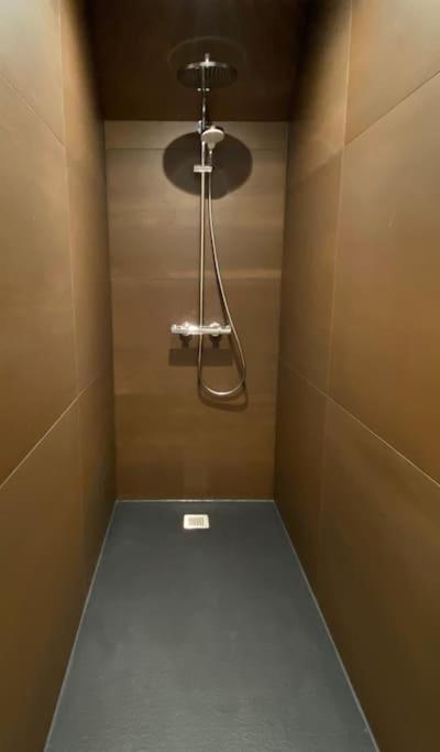 Vakantiehuis The Nuthouse Руселаре Екстериор снимка