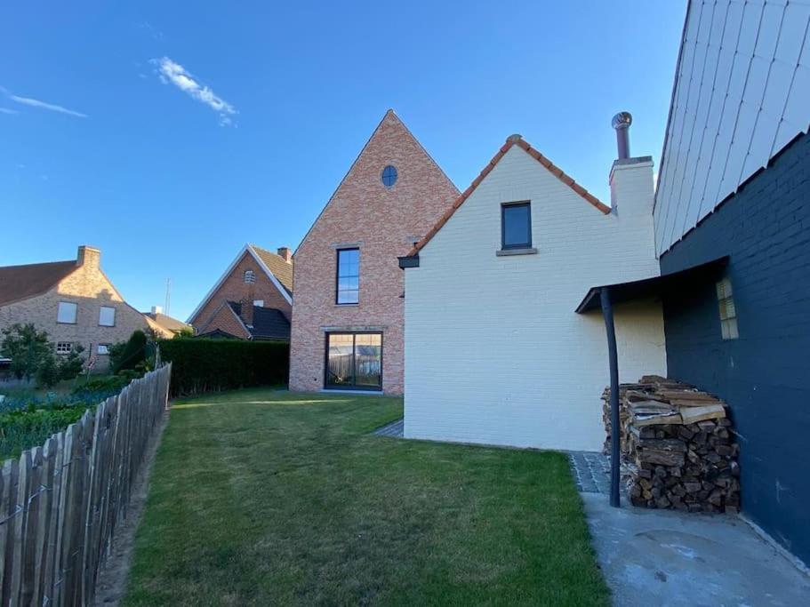 Vakantiehuis The Nuthouse Руселаре Екстериор снимка